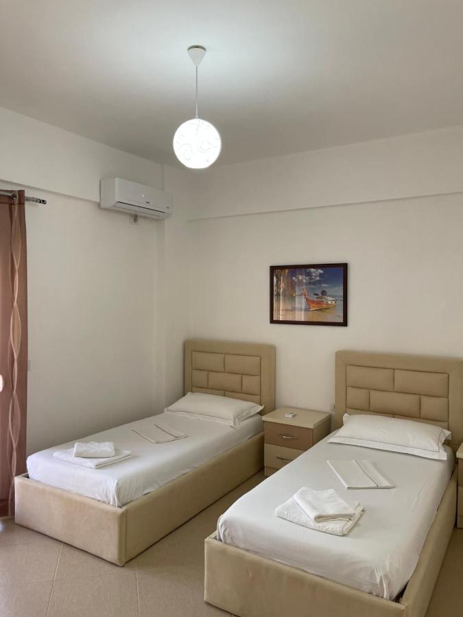 Villa Sildi Sarandë Buitenkant foto
