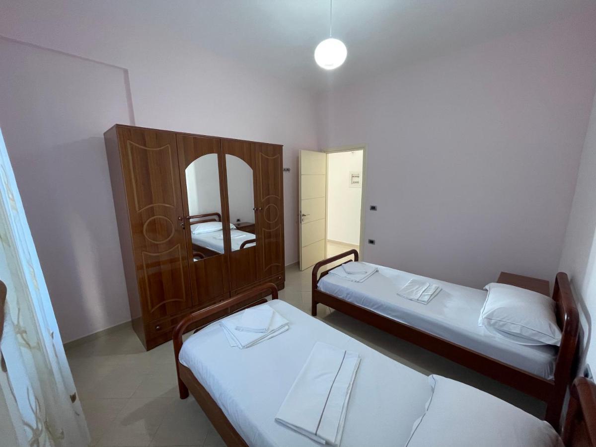 Villa Sildi Sarandë Buitenkant foto