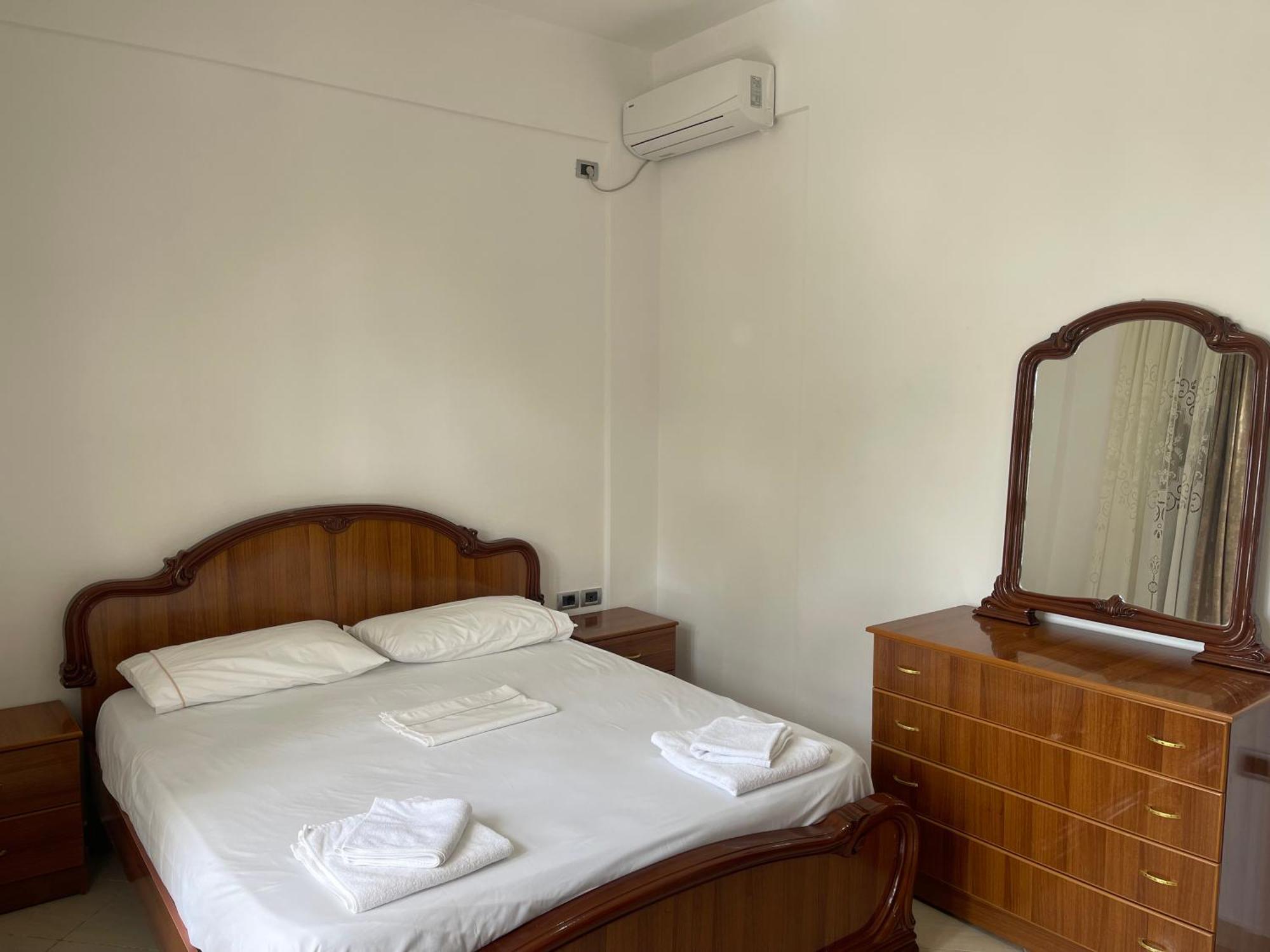 Villa Sildi Sarandë Buitenkant foto